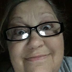 Meet your Posher, Renee